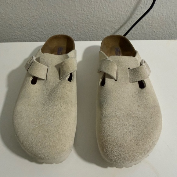 Birkenstock Light Tan Suede Slip-Ons - Picture 2 of 6